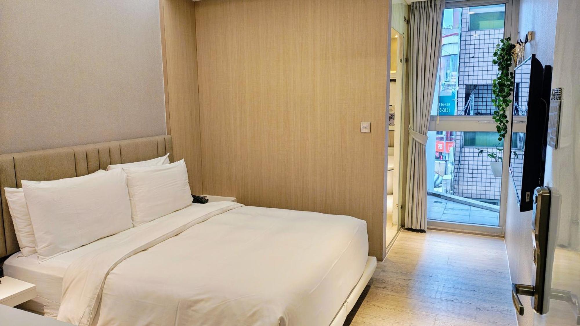 Hotel Mapp Taichung Exterior photo